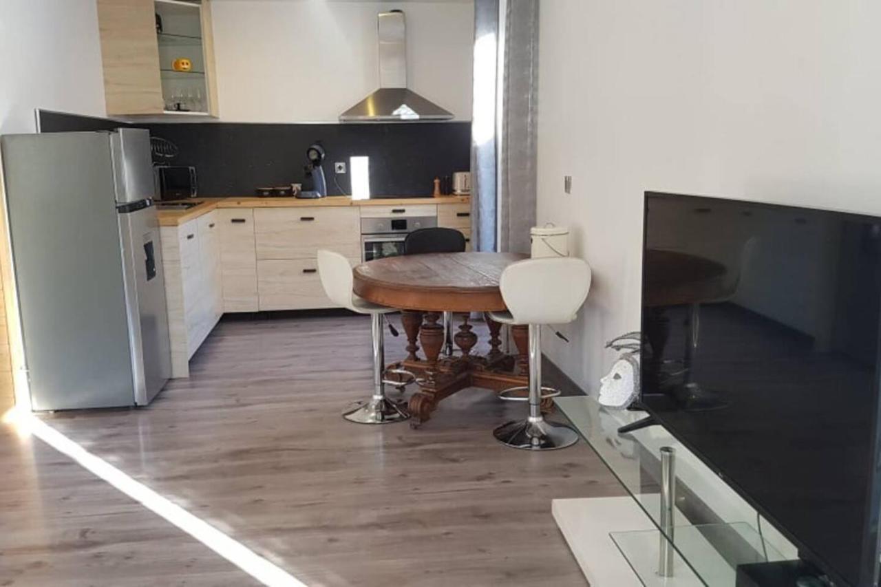 מודן Logement Entier: Appartement. מראה חיצוני תמונה